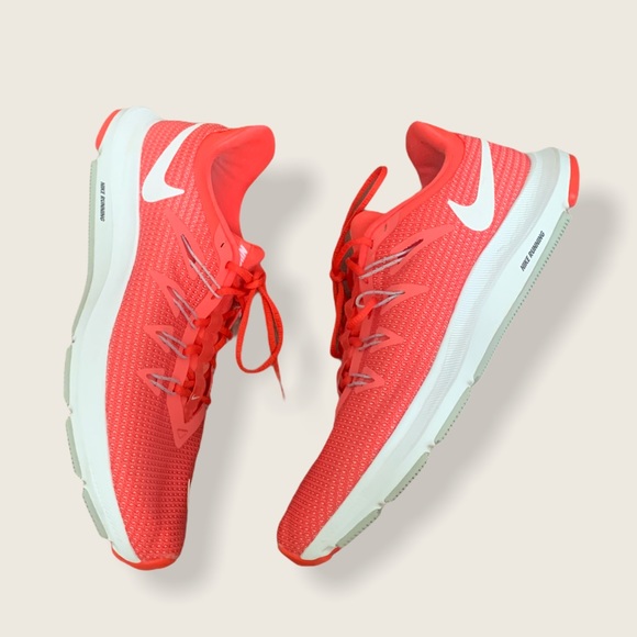 Nike Shoes - Nike Womens Quest Running Sneakers Coral Size 9.5